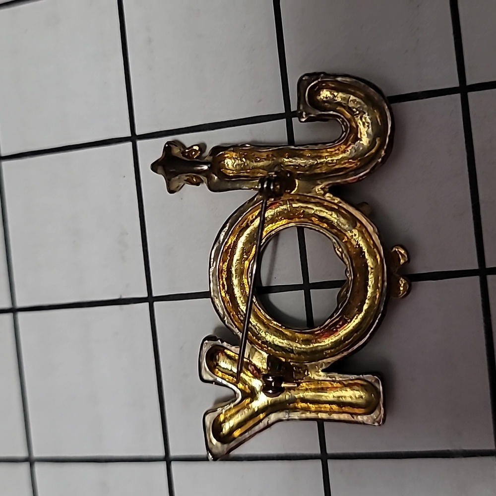 JOY Pin‎ - Picture 2 of 3